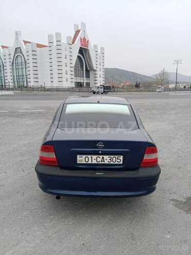 Opel Vectra 1995, 554,673 km - 1.8 l - Şəki