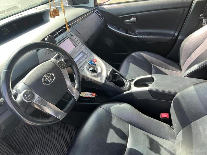 Toyota Prius 2013, 187,000 km - 1.8 l - Bakı