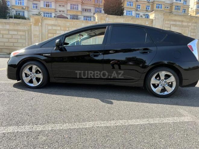 Toyota Prius 2013, 187,000 km - 1.8 l - Bakı