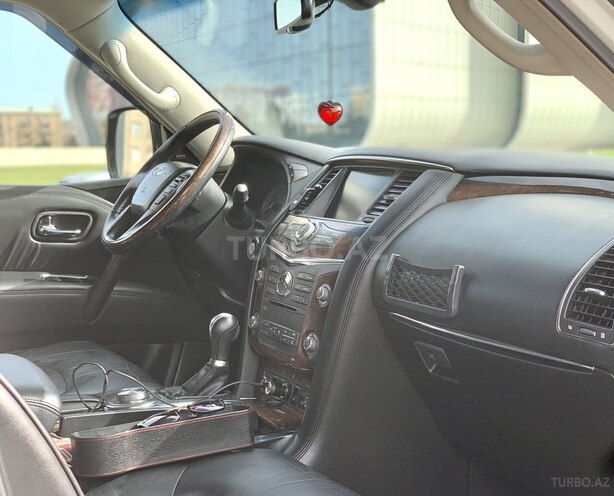 Infiniti QX56 2011, 154,376 km - 5.6 l - Bakı