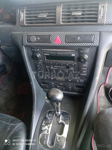 Audi A6 2001, 265,000 km - 2.8 l - Bakı