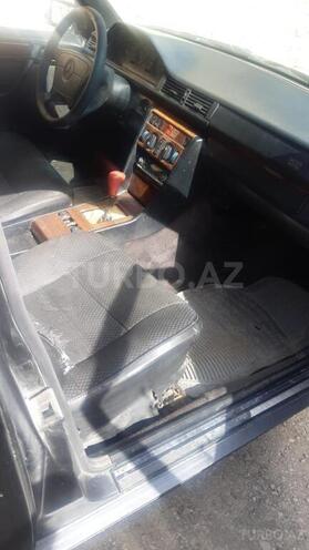 Mercedes E 220 1995, 369,852 km - 2.2 l - Gəncə