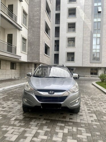 Hyundai ix35 2010, 132,000 km - 2.0 л - Bakı