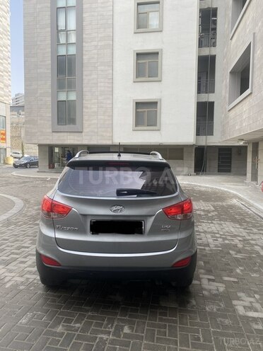 Hyundai ix35 2010, 132,000 km - 2.0 л - Bakı