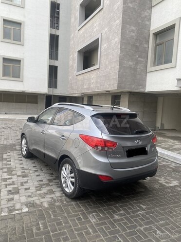 Hyundai ix35 2010, 132,000 km - 2.0 л - Bakı