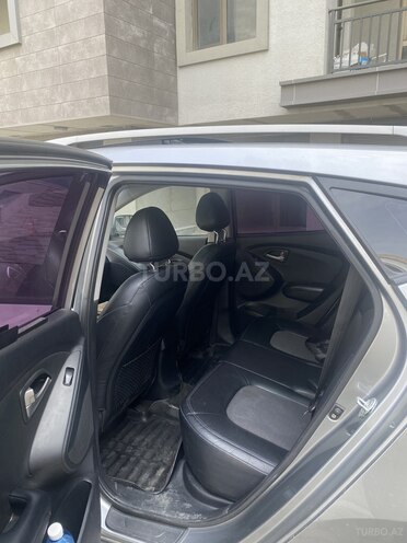 Hyundai ix35 2010, 132,000 km - 2.0 л - Bakı