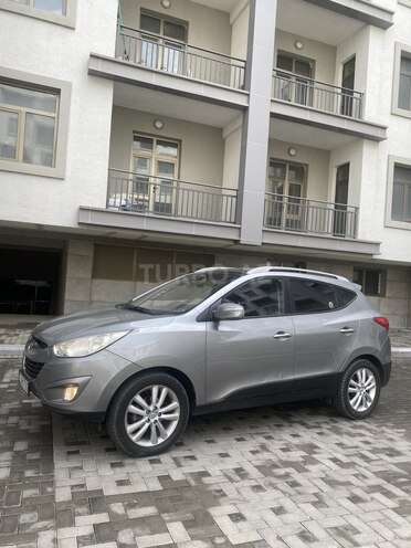 Hyundai ix35 2010, 132,000 km - 2.0 л - Bakı