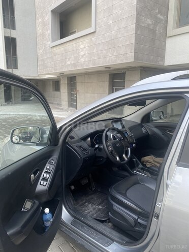 Hyundai ix35 2010, 132,000 km - 2.0 л - Bakı