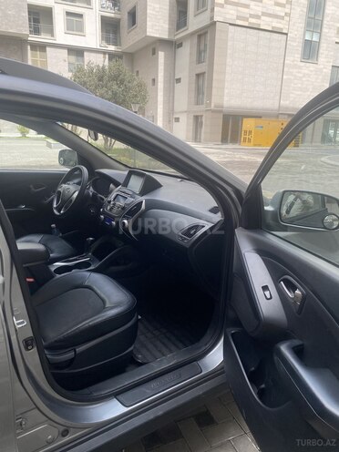 Hyundai ix35 2010, 132,000 km - 2.0 л - Bakı