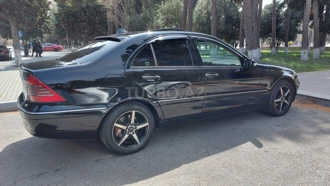 Mercedes C 240 2003, 360,000 km - 2.6 л - Sumqayıt