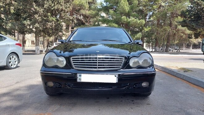 Mercedes C 240 2003, 360,000 km - 2.6 л - Sumqayıt