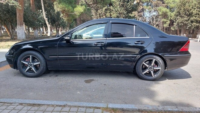 Mercedes C 240 2003, 360,000 km - 2.6 л - Sumqayıt
