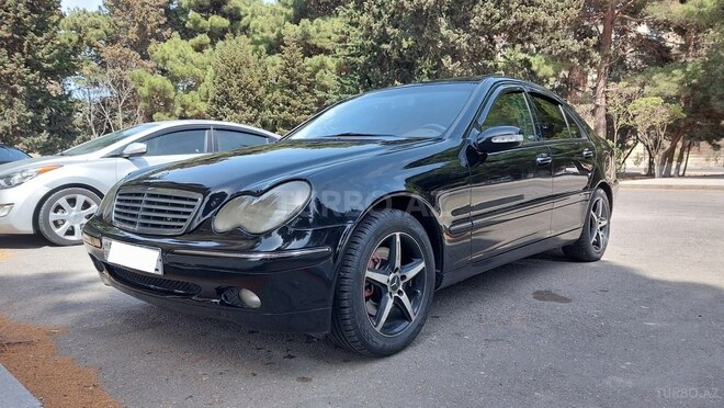 Mercedes C 240 2003, 360,000 km - 2.6 л - Sumqayıt