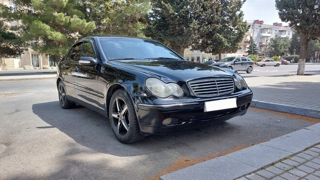 Mercedes C 240 2003, 360,000 km - 2.6 л - Sumqayıt