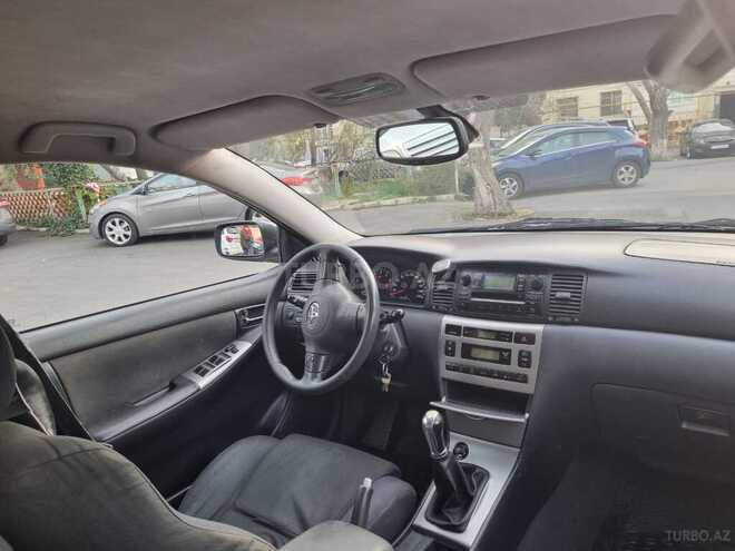 Toyota Corolla 2005, 354,000 km - 1.4 л - Bakı