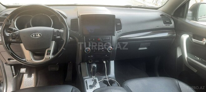 Kia Sorento 2010, 219,500 km - 2.0 l - Bakı