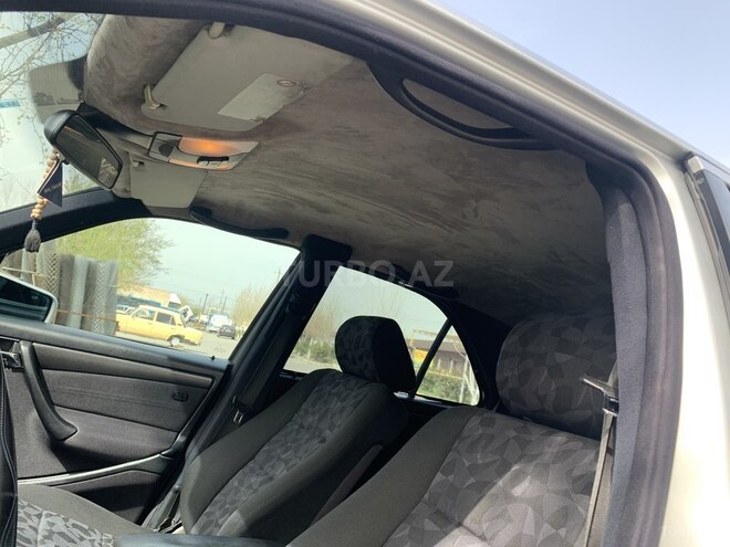 Mercedes C 200 1998, 251,000 km - 2.0 l - Göyçay