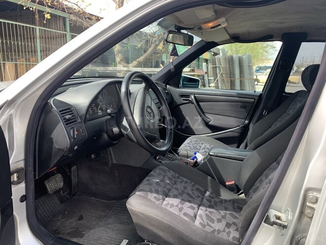 Mercedes C 200 1998, 251,000 km - 2.0 l - Göyçay