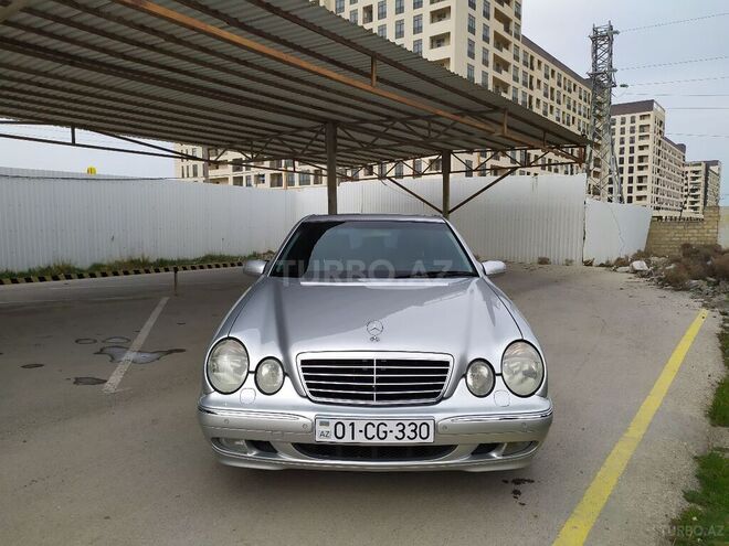 Mercedes E 280 2000, 245,000 km - 2.8 l - Sumqayıt