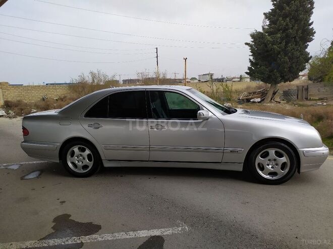 Mercedes E 280 2000, 245,000 km - 2.8 l - Sumqayıt