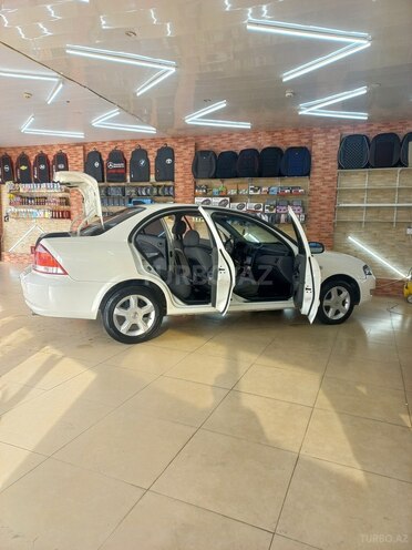 Nissan Sunny 2007, 263,000 km - 1.6 л - Bakı