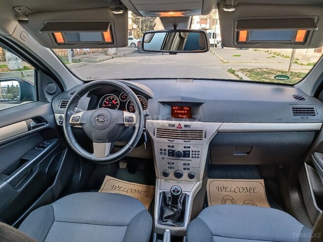 Opel Astra 2007, 142,000 km - 1.4 l - Bakı