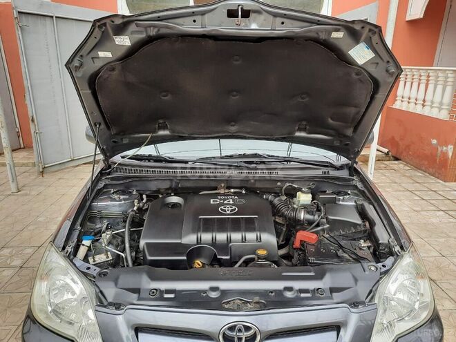 Toyota Corolla 2006, 200,000 km - 1.4 л - Bakı