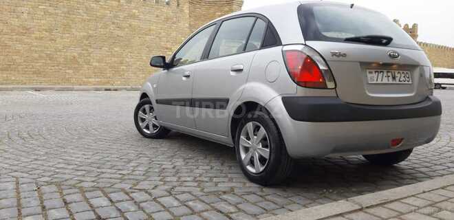 Kia Rio 2006, 135,000 km - 1.4 l - Bakı