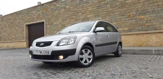 Kia Rio 2006, 135,000 km - 1.4 l - Bakı