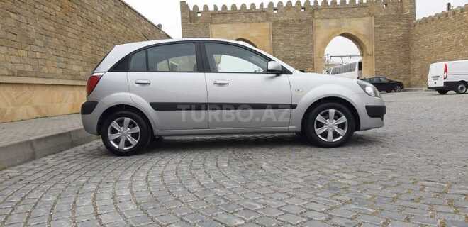 Kia Rio 2006, 135,000 km - 1.4 l - Bakı