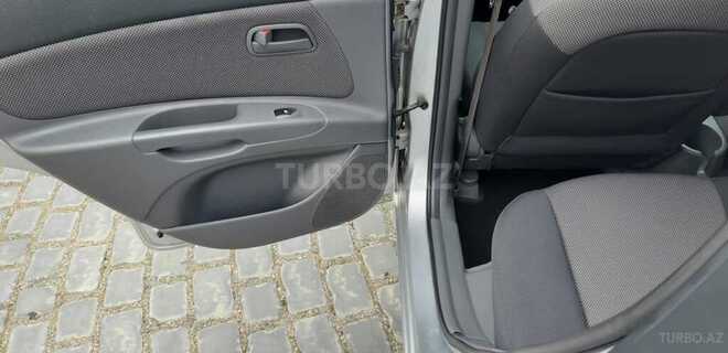 Kia Rio 2006, 135,000 km - 1.4 l - Bakı