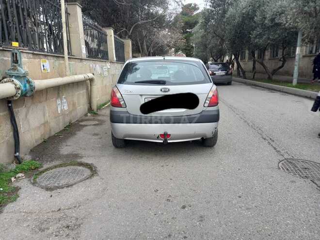 Kia Rio 2006, 108,000 km - 1.4 л - Bakı