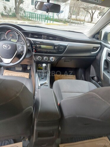 Toyota Corolla 2014, 121,000 km - 1.6 l - Bakı