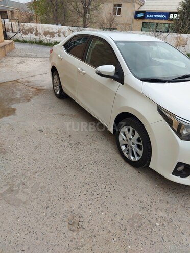Toyota Corolla 2014, 121,000 km - 1.6 l - Bakı