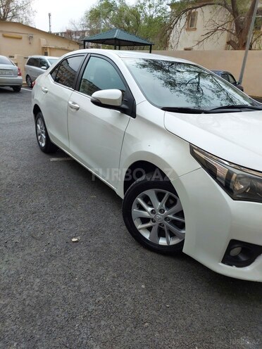 Toyota Corolla 2014, 121,000 km - 1.6 l - Bakı