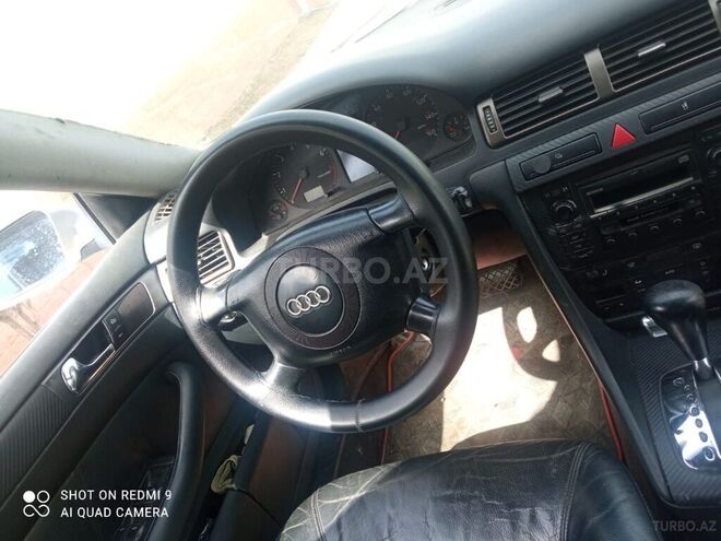 Audi A6 2001, 250,000 km - 2.8 л - Bakı