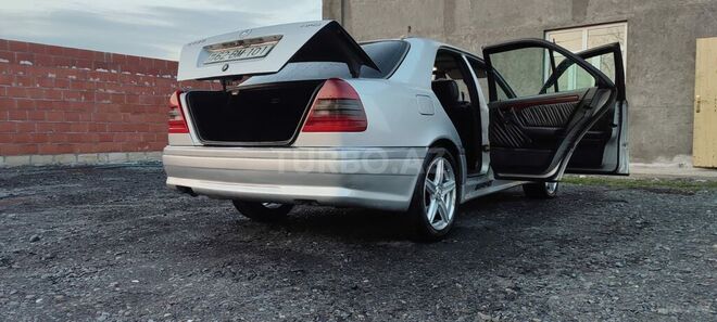 Mercedes C 180 1994, 453,278 km - 1.8 l - Zaqatala