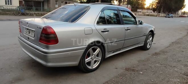Mercedes C 180 1994, 453,278 km - 1.8 l - Zaqatala