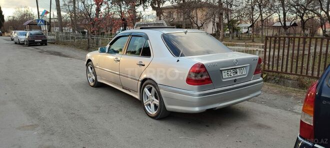 Mercedes C 180 1994, 453,278 km - 1.8 l - Zaqatala