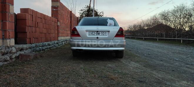 Mercedes C 180 1994, 453,278 km - 1.8 l - Zaqatala