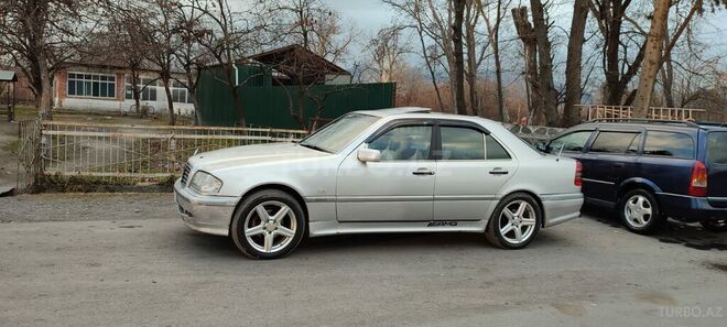 Mercedes C 180 1994, 453,278 km - 1.8 l - Zaqatala