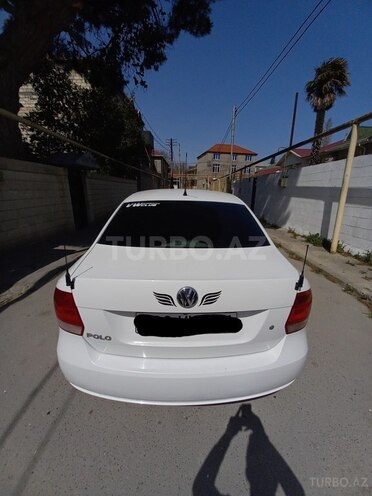Volkswagen Polo 2012, 298,638 km - 1.6 l - Bakı