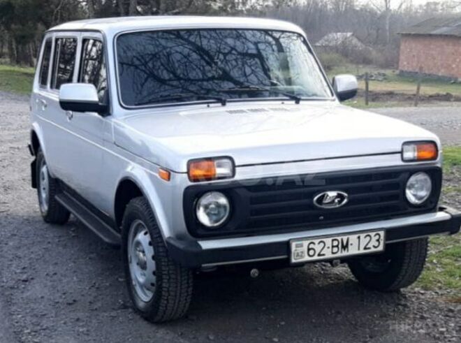 LADA (VAZ) Niva 2002, 560,000 km - 1.7 l - Zaqatala