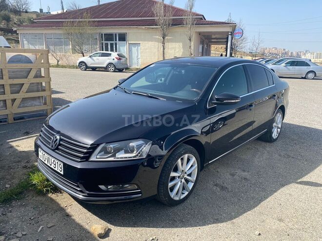 Volkswagen Passat 2012, 179,500 km - 1.8 л - Bakı