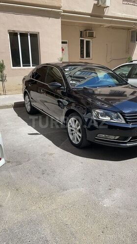 Volkswagen Passat 2012, 179,500 km - 1.8 л - Bakı