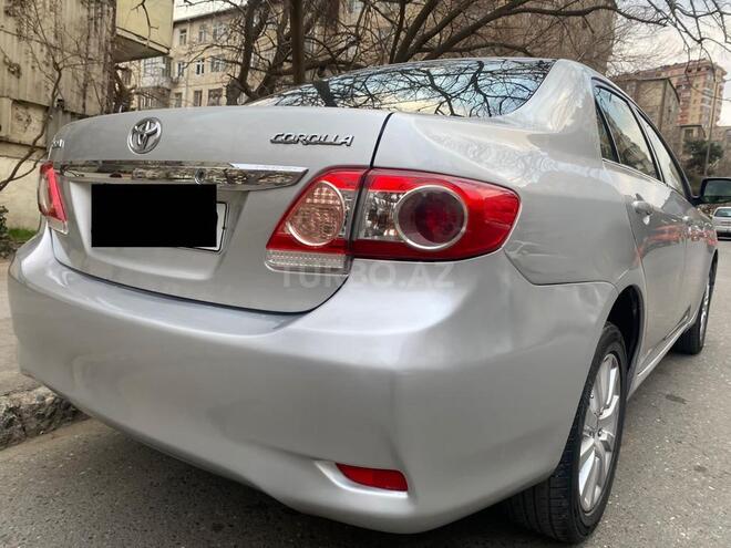 Toyota Corolla 2013, 194,000 km - 1.6 l - Bakı