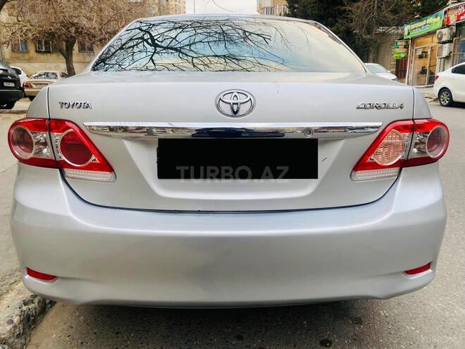 Toyota Corolla 2013, 194,000 km - 1.6 l - Bakı