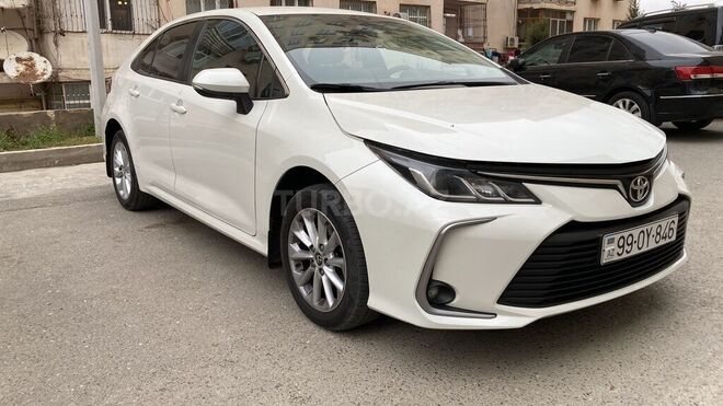 Toyota Corolla 2019, 84,326 km - 1.6 l - Bakı
