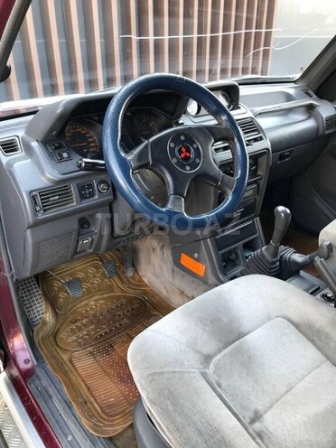 Mitsubishi Pajero 1992, 485,000 km - 2.5 l - Bakı