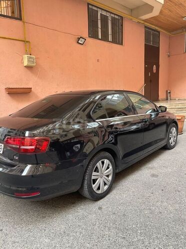 Volkswagen Jetta 2017, 64,500 km - 1.4 л - Bakı